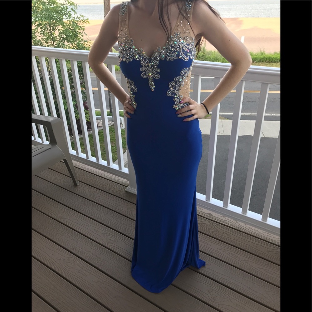 Prom dress